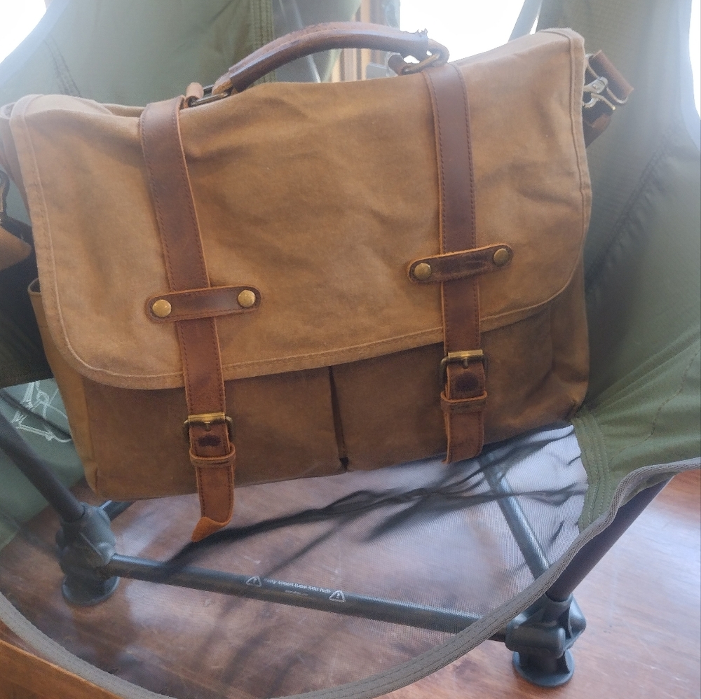 Newhey Vintage Brown Canvas Messenger Bag - Picture 2 of 10